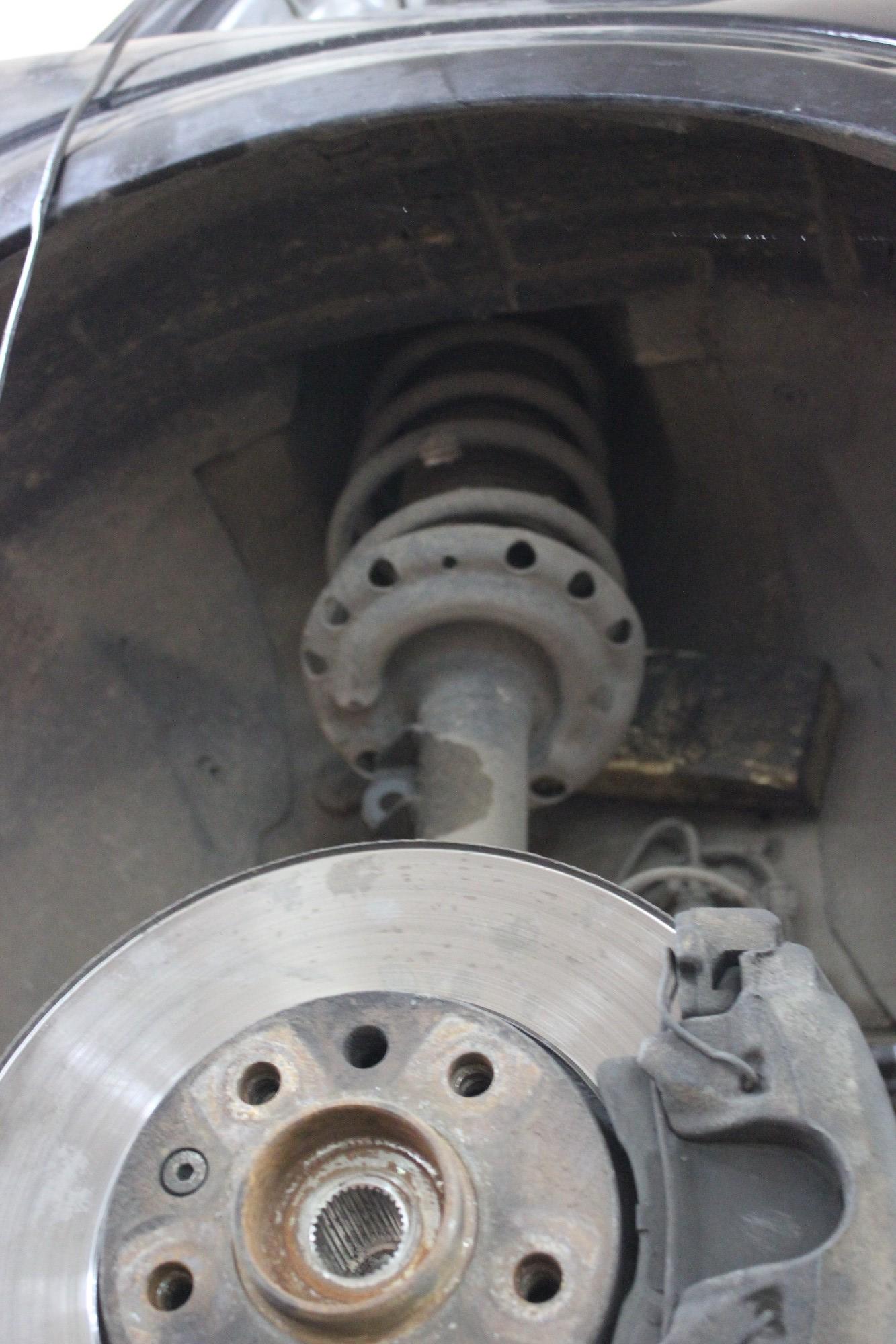 амортизатор передней подвески