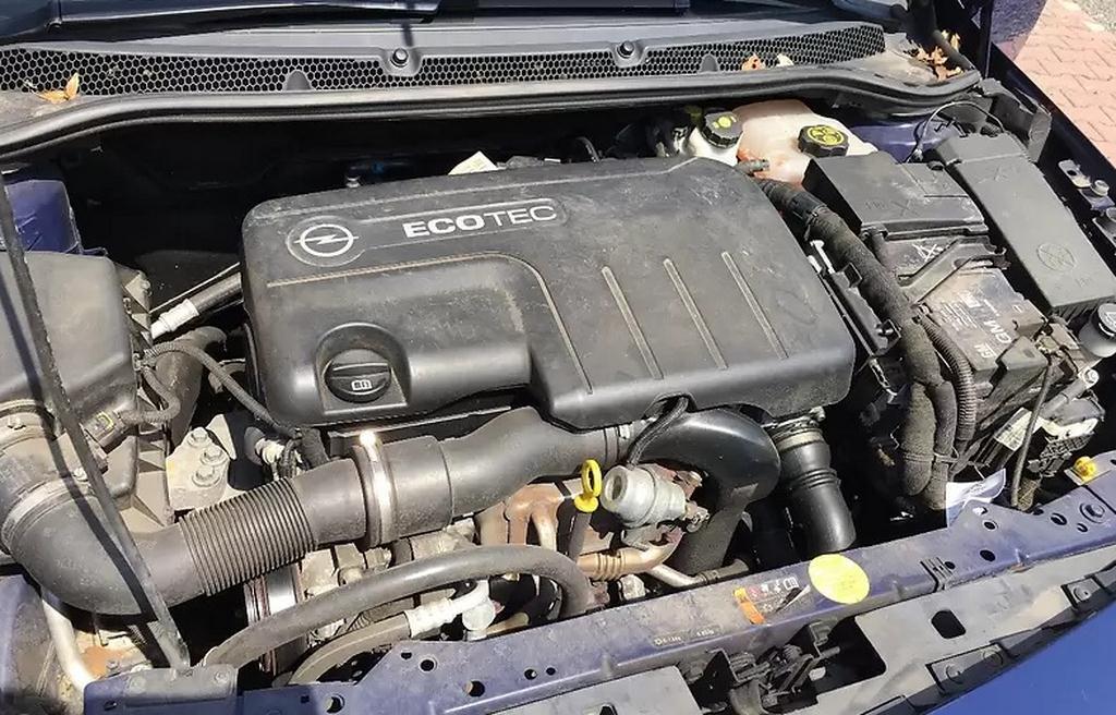 мотор Опеля