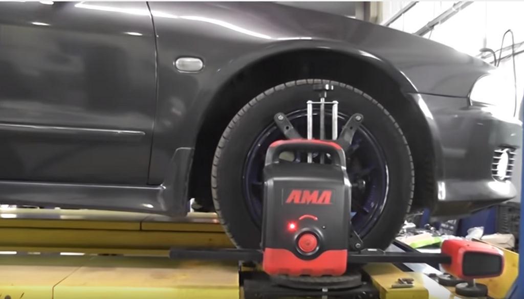 проверка углов установки колес