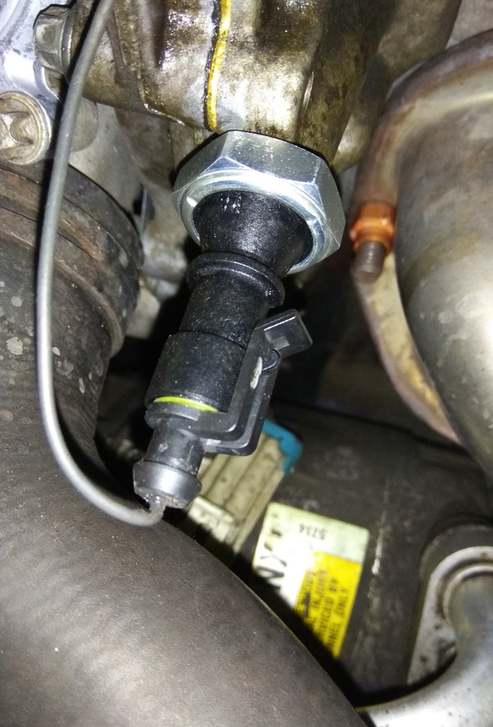 Замена датчика давления масла Опель