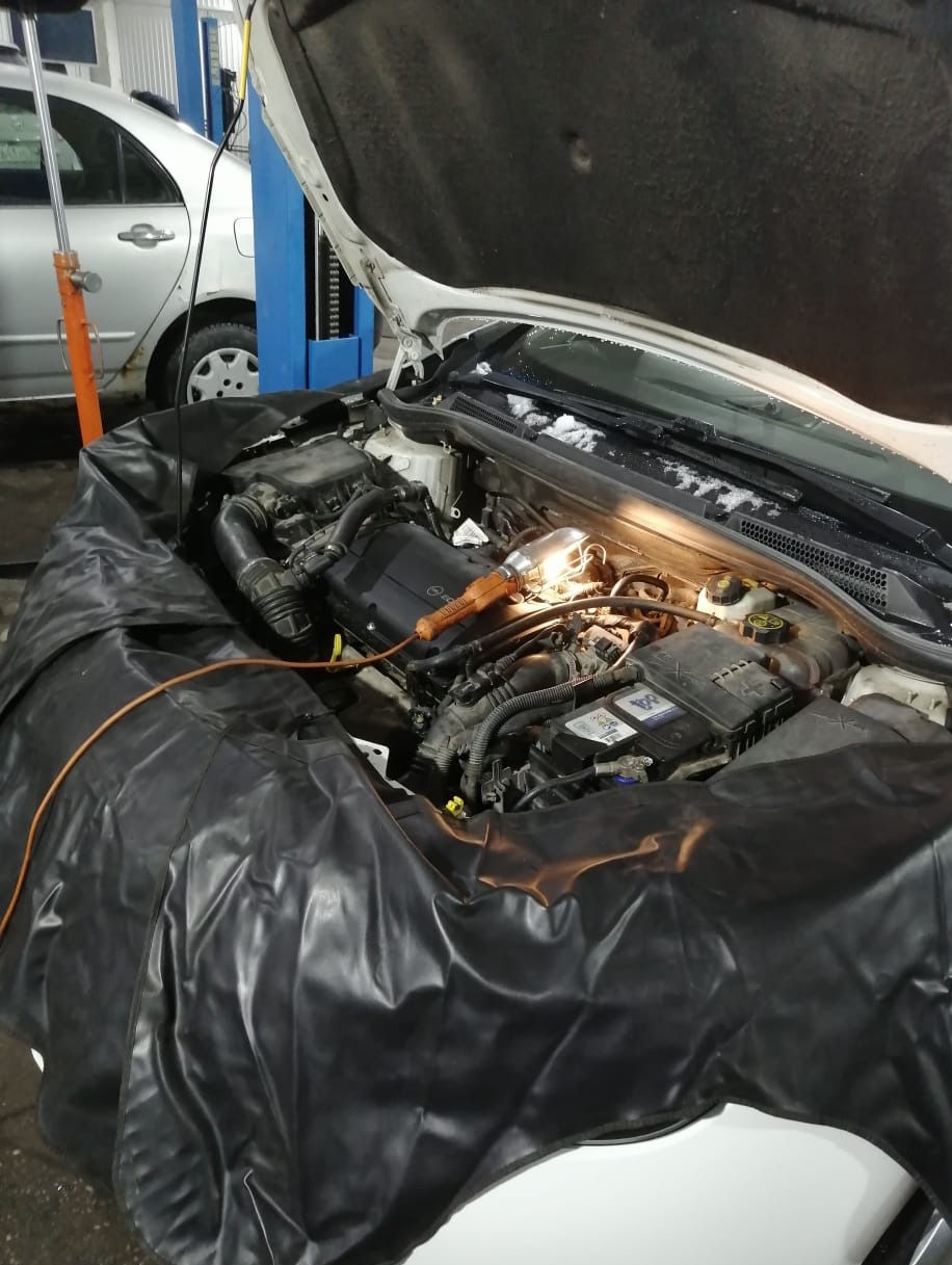 Подготовка к замене топливных форсунок Опель