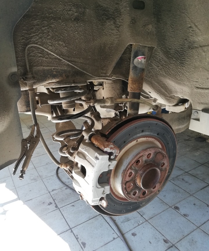 Замена суппорта Опель