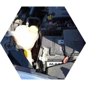 моторный отсек на Корсе