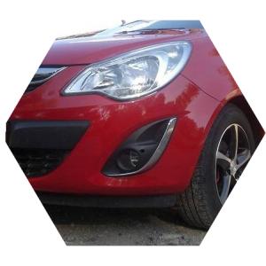 красная Корса спереди