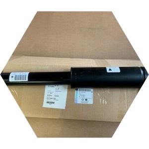 новый задний амортизатор на инсигнию