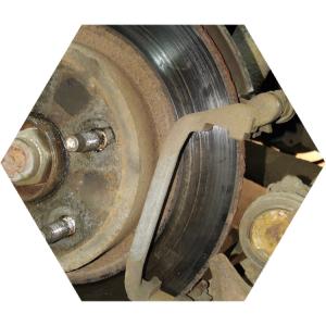 демонтаж заднего суппорта Опель Мокка