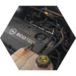 моторный отсек Опель Мокка