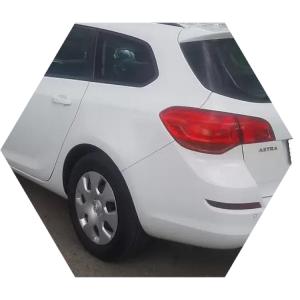 белый универсал Опель