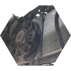 радиатор охлаждения двигателя