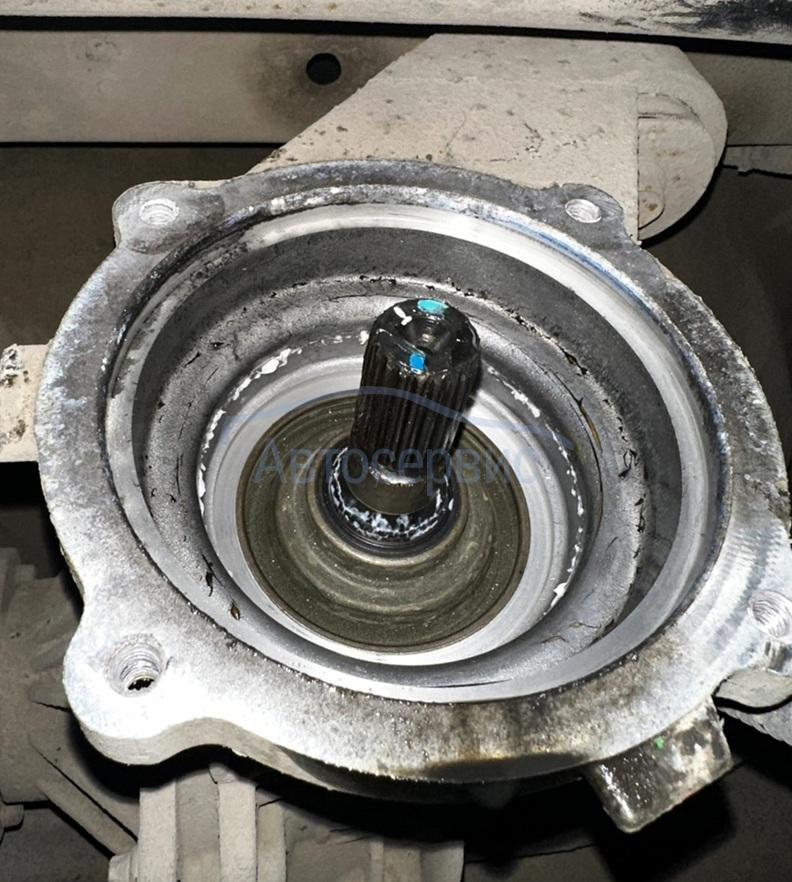 Замена масла в муфте полного привода Opel Mokka